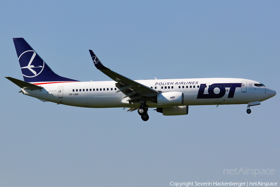 LOT Polish Airlines Boeing 737-89P (SP-LWA) | Photo 205115