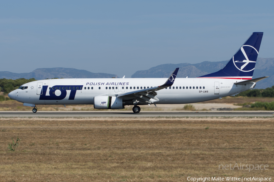LOT Polish Airlines Boeing 737-89P (SP-LWB) | Photo 396139