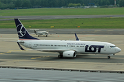 LOT Polish Airlines Boeing 737-89P (SP-LWB) at  Warsaw - Frederic Chopin International, Poland