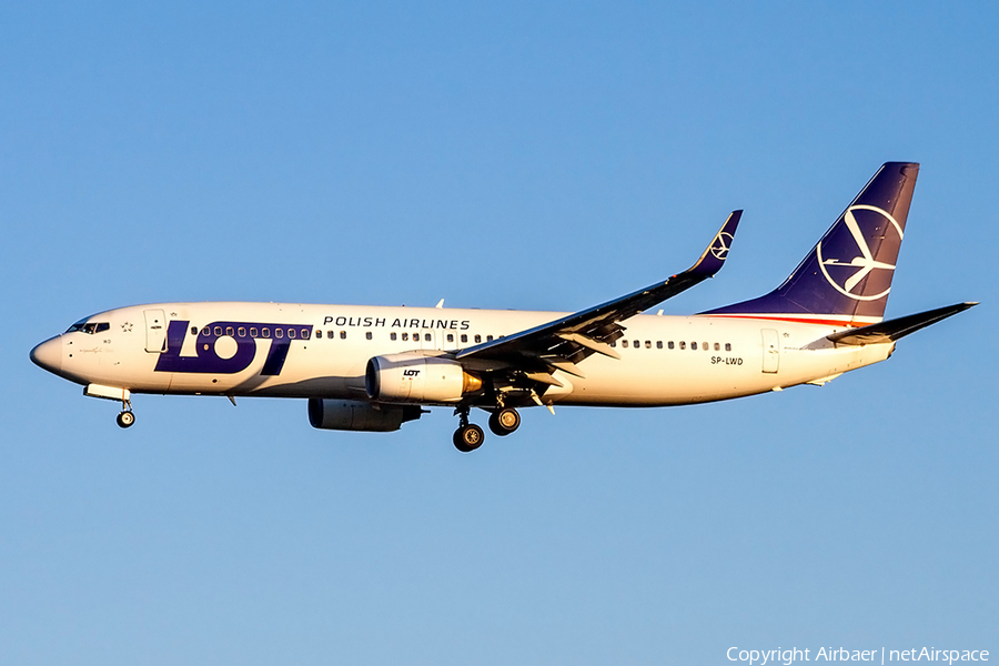LOT Polish Airlines Boeing 737-89P (SP-LWD) | Photo 368922