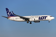 LOT Polish Airlines Boeing 737-86N (SP-LWF) at  Warsaw - Frederic Chopin International, Poland