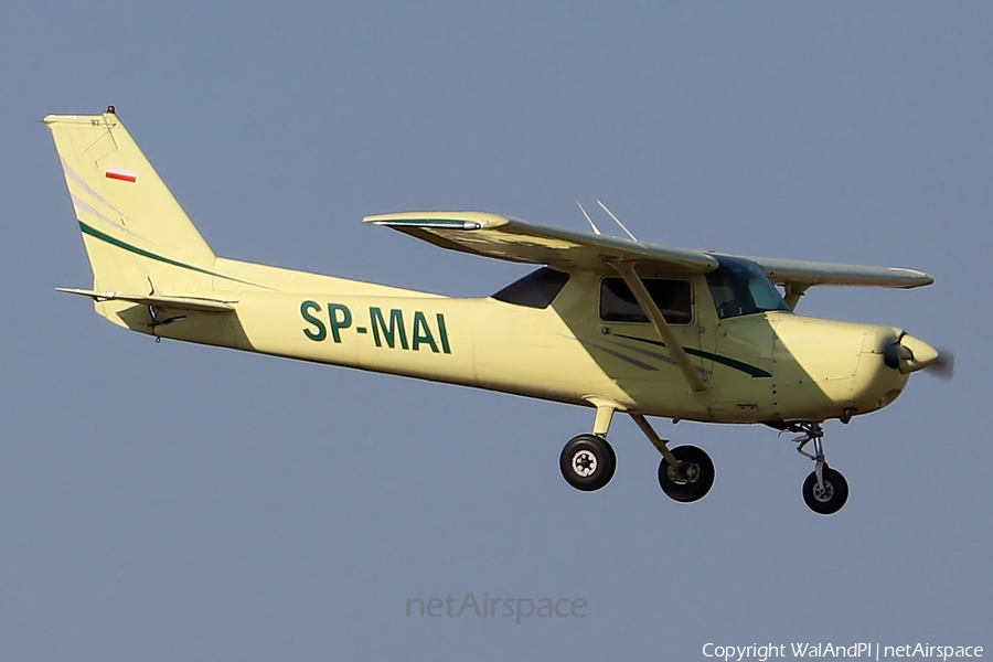 (Private) Cessna 152 (SP-MAI) | Photo 498865