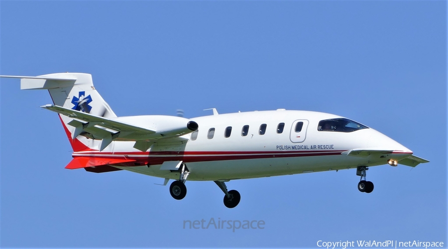 Lotnicze Pogotowie Ratunkowe Piaggio P.180 Avanti (SP-MXH) | Photo 446953