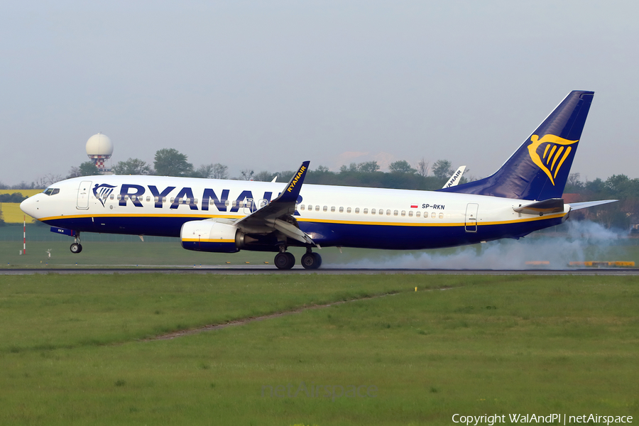 Ryanair Sun Boeing 737-8AS (SP-RKN) | Photo 509549