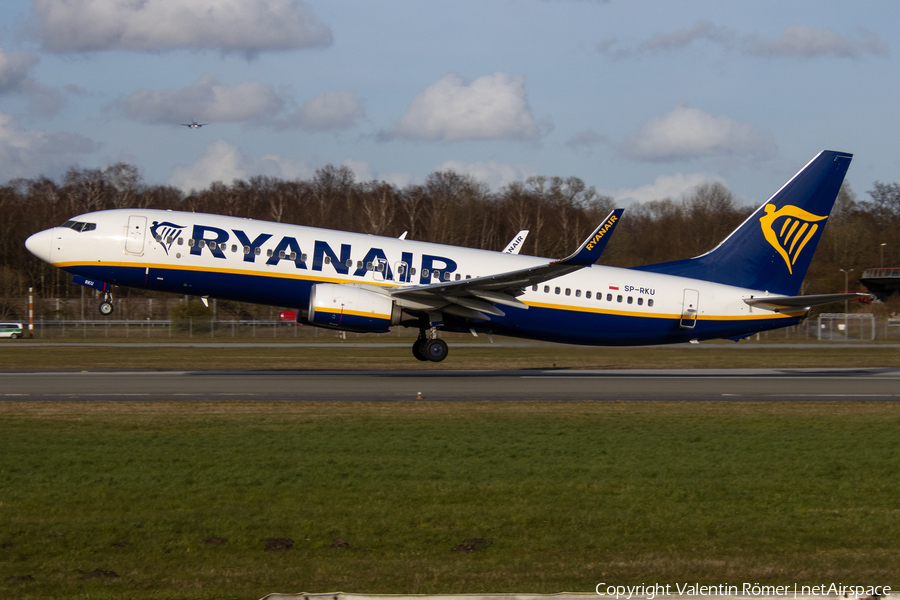 Ryanair Sun Boeing 737-8AS (SP-RKU) | Photo 502788