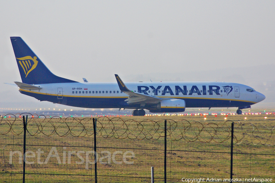 Ryanair Sun Boeing 737-8AS (SP-RSH) | Photo 398528
