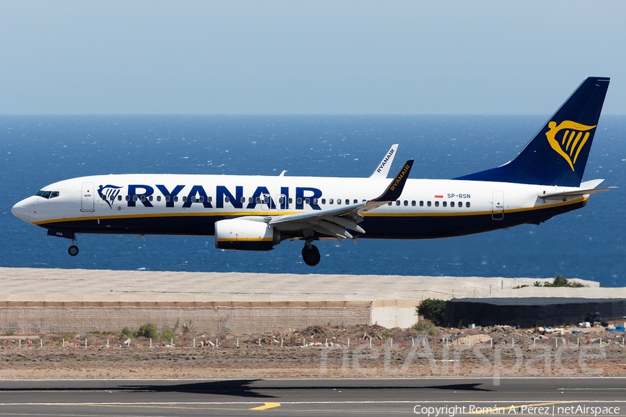 Ryanair Sun Boeing 737-8AS (SP-RSN) | Photo 450681