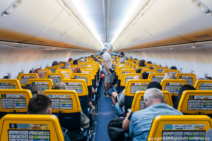 Ryanair Sun Boeing 737-8AS (SP-RSV) | Photo 527364