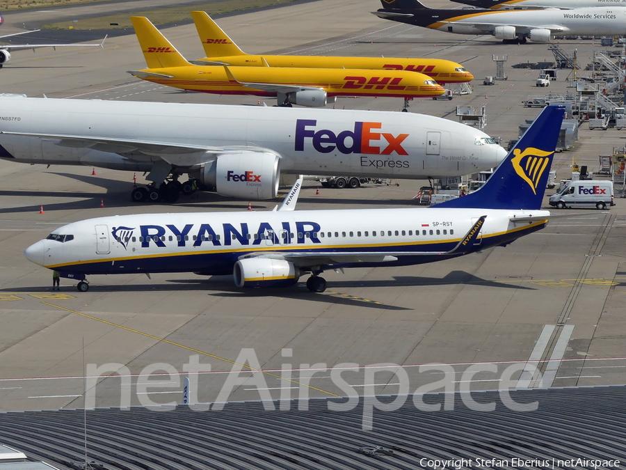 Buzz (Ryanair) Boeing 737-8AS (SP-RSY) | Photo 518168