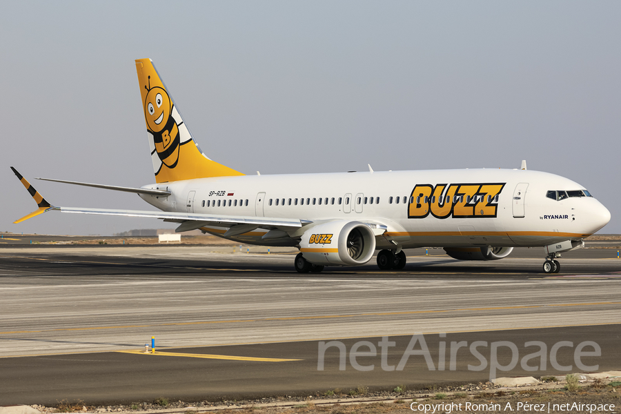 Buzz Boeing 737-8-200 (SP-RZB) | Photo 476476