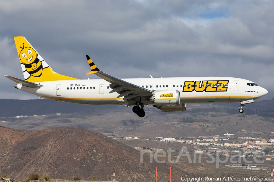 Buzz Boeing 737-8-200 (SP-RZB) | Photo 479365