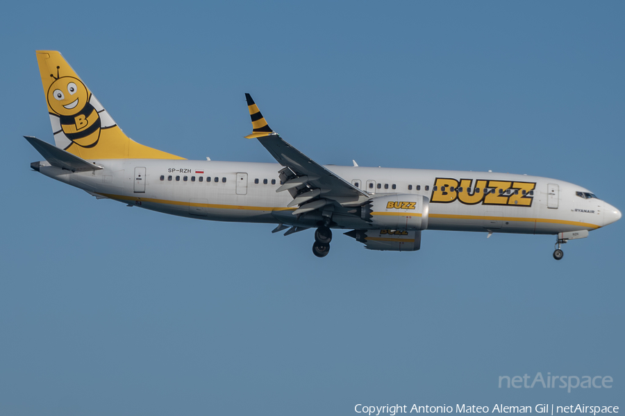 Buzz Boeing 737-8-200 (SP-RZH) | Photo 657180