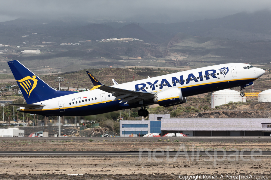 Buzz (Ryanair) Boeing 737-8-200 (SP-RZO) | Photo 533507