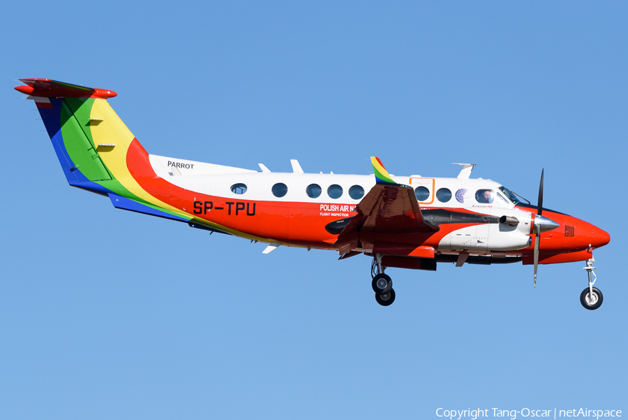 PANSA - Polish Air Navigation Services Agency Beech King Air 350i (SP-TPU) | Photo 500034