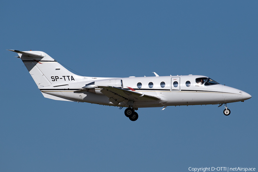 Smart Jet Raytheon Hawker 400XP (SP-TTA) | Photo 403185