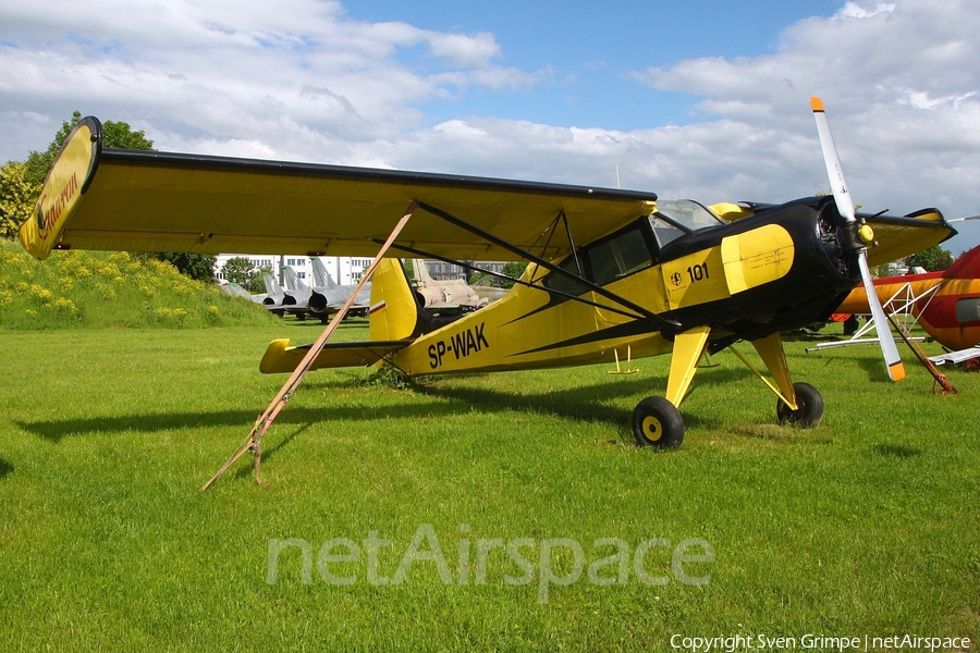 (Private) PZL-Okecie PZL-101 Gawron (SP-WAK) | Photo 335616