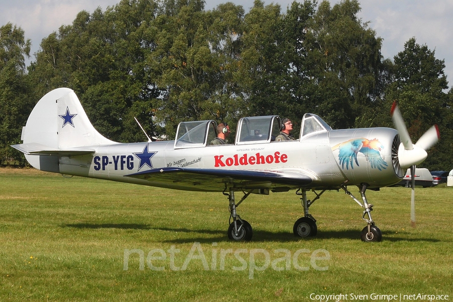(Private) Yakovlev Yak-52 (SP-YFG) | Photo 187878
