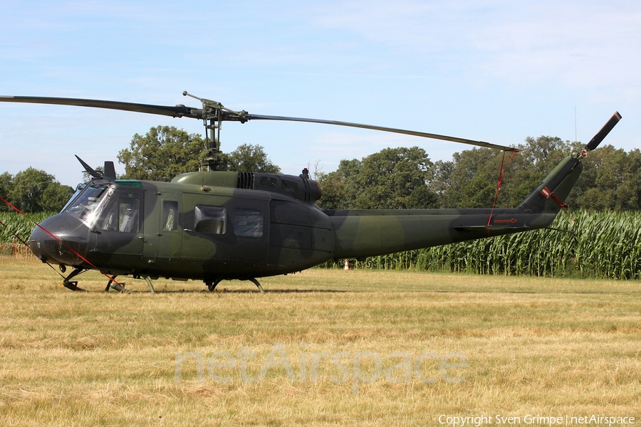 (Private) Bell UH-1D Iroquois (SP-YHH) | Photo 657419