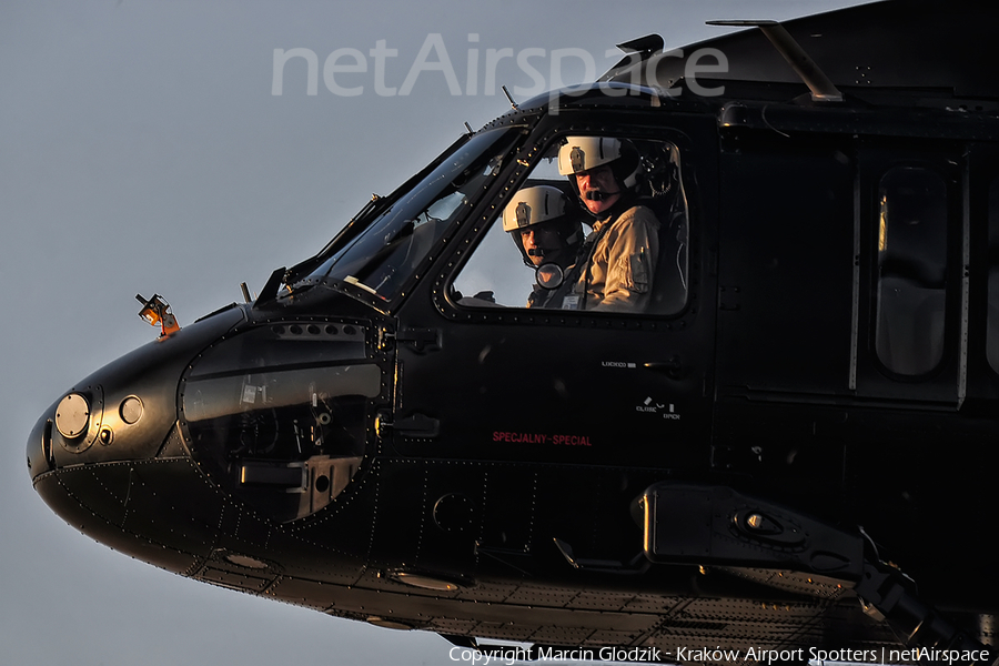 PZL Mielec Sikorsky S-70i International Black Hawk (SP-YVA) | Photo 107511