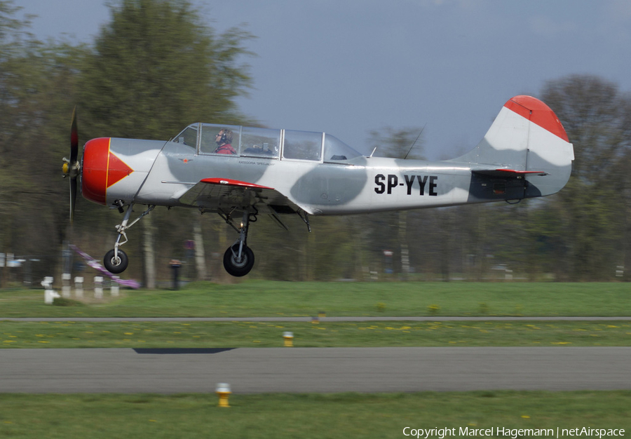 (Private) Yakovlev Yak-52 (SP-YYE) | Photo 163892