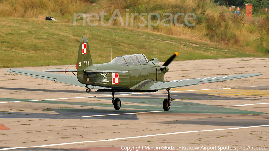 (Private) Yakovlev Yak-18 (SP-YYY) | Photo 142775
