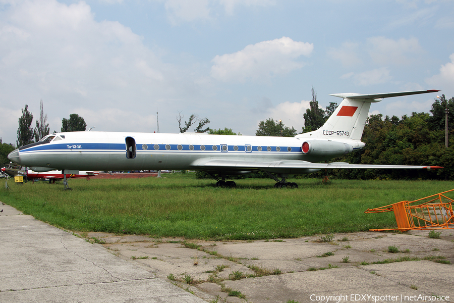 Aeroflot - Soviet Airlines Tupolev Tu-134A (SSSR-65743) | Photo 344690