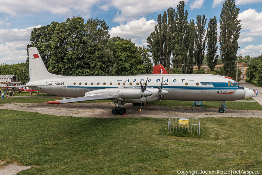Aeroflot - Soviet Airlines Ilyushin Il-18A (SSSR-75634) | Photo 384708