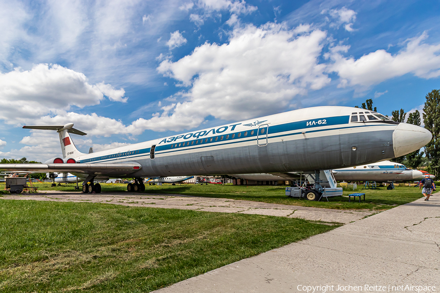 Aeroflot - Soviet Airlines Ilyushin Il-62 (SSSR-86696) | Photo 384652