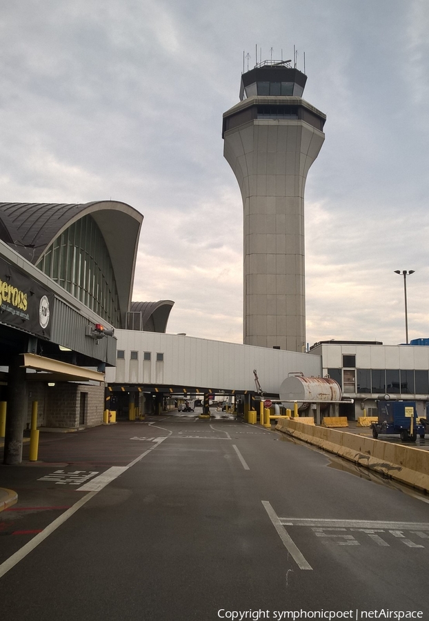 Aviation photo 334023