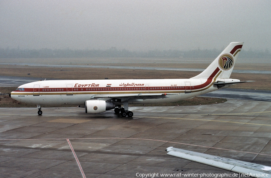 EgyptAir Airbus A300B4-203 (SU-BDF) | Photo 441064