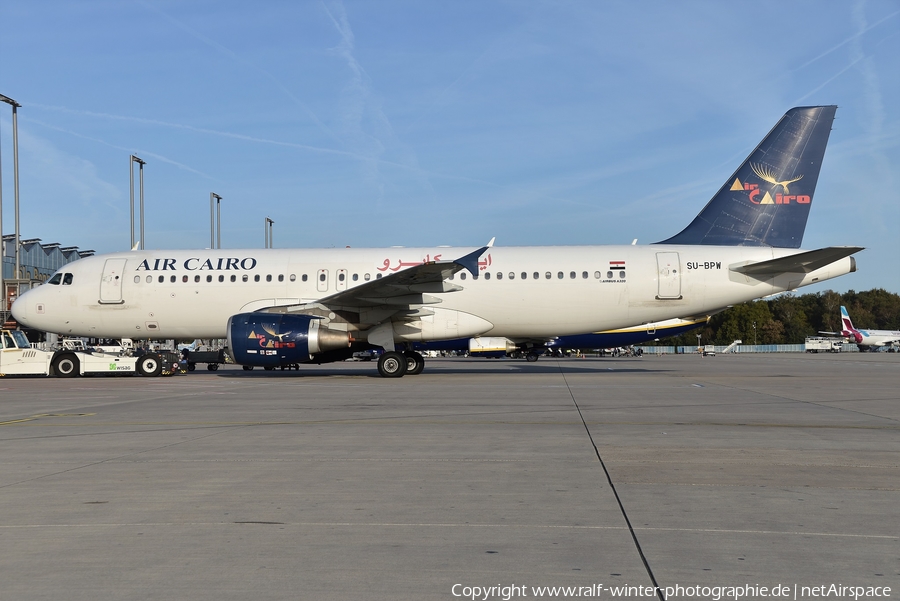 Air Cairo Airbus A320-214 (SU-BPW) | Photo 381510