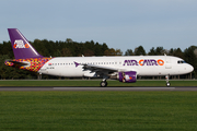 Air Cairo Airbus A320-214 (SU-BTM) at  Hamburg - Fuhlsbuettel (Helmut Schmidt), Germany