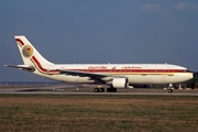 EgyptAir Airbus A300B4-622R (SU-GAX) at  Frankfurt am Main, Germany