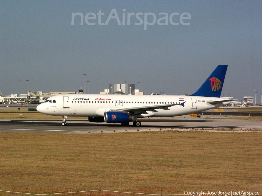 EgyptAir Airbus A320-231 (SU-GBC) | Photo 478266