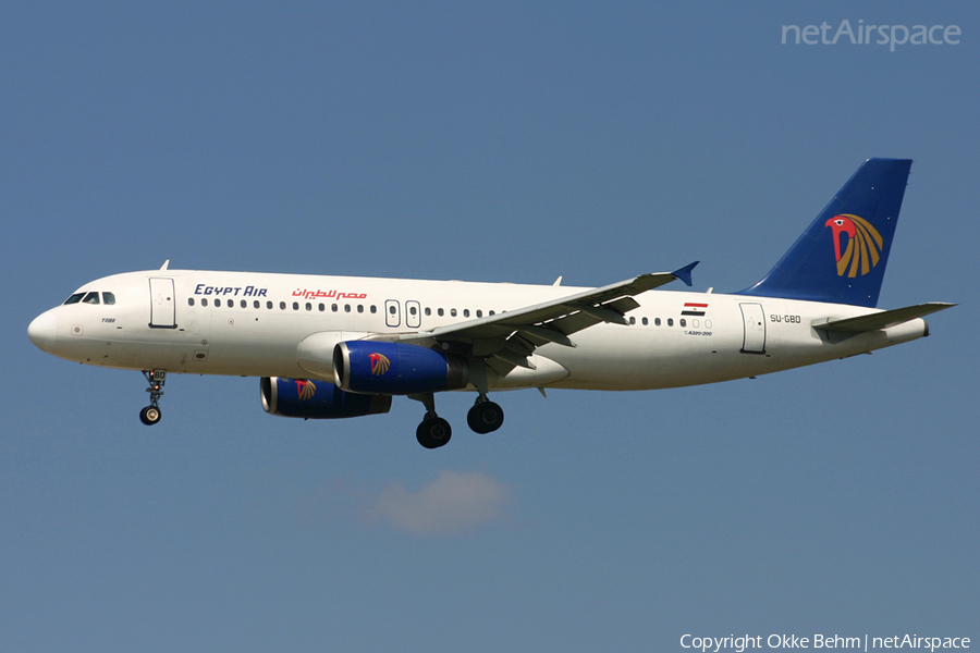 EgyptAir Airbus A320-231 (SU-GBD) | Photo 57716