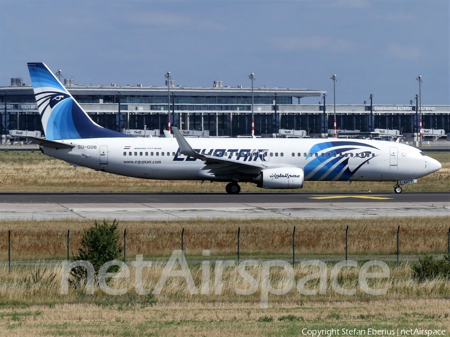 EgyptAir Boeing 737-866 (SU-GDB) | Photo 256120