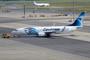 EgyptAir Boeing 737-866 (SU-GDB) at  Vienna - Schwechat, Austria