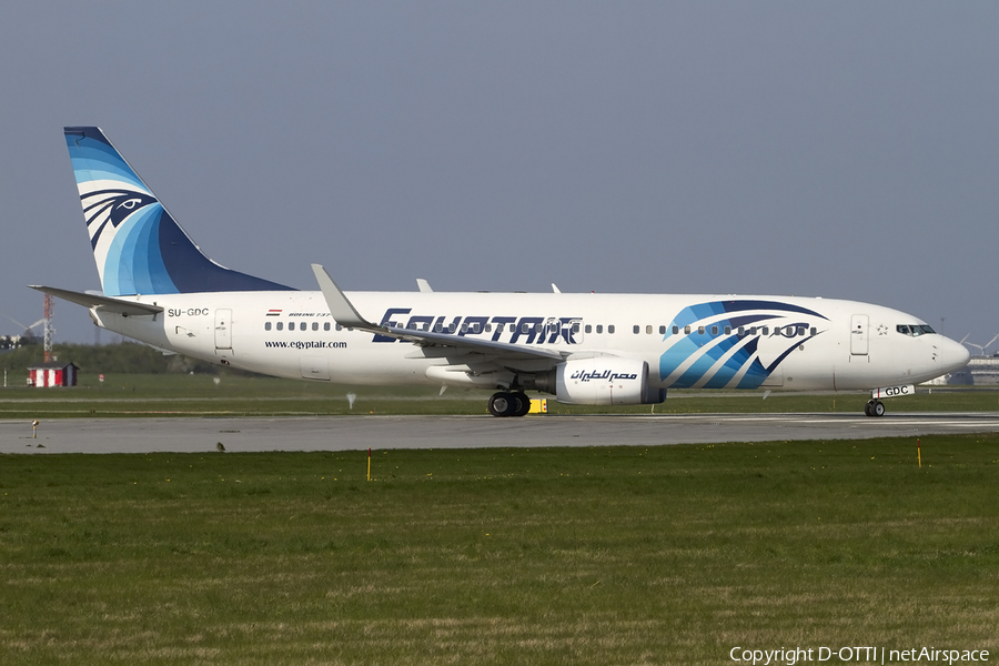 EgyptAir Boeing 737-866 (SU-GDC) | Photo 436100