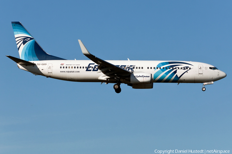 EgyptAir Boeing 737-866 (SU-GDD) | Photo 486094
