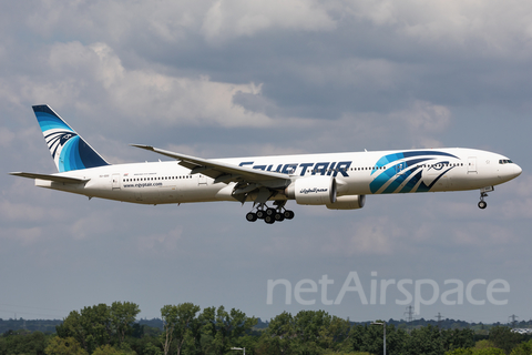 EgyptAir Boeing 777-36N(ER) (SU-GDO) at  London - Heathrow, United Kingdom