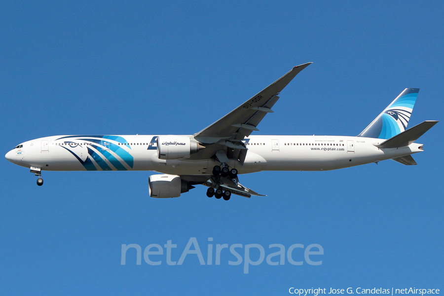 EgyptAir Boeing 777-36N(ER) (SU-GDR) | Photo 115441