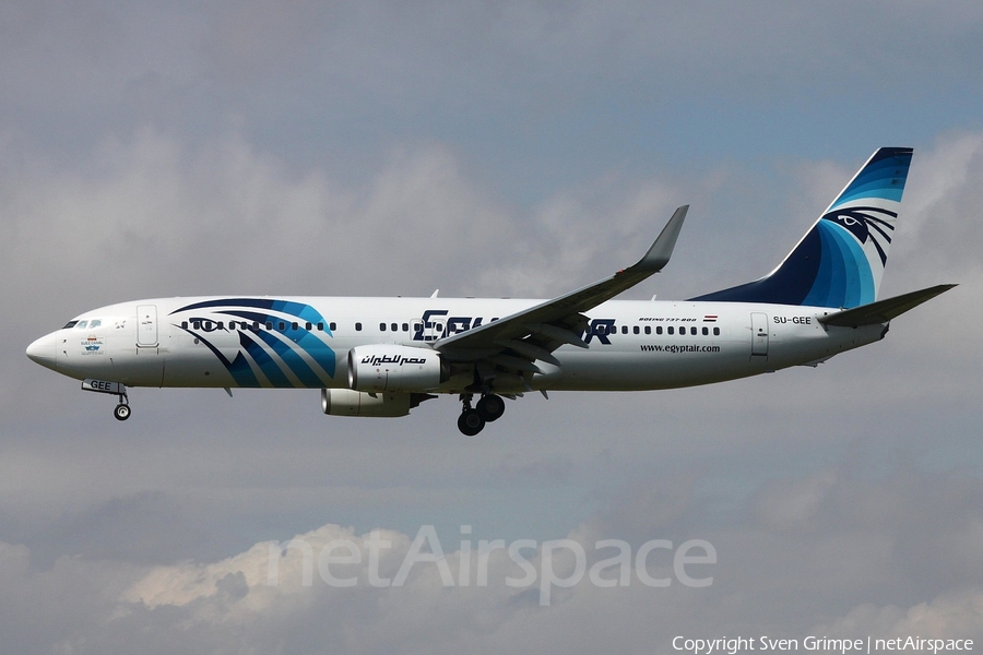 EgyptAir Boeing 737-866 (SU-GEE) | Photo 106960