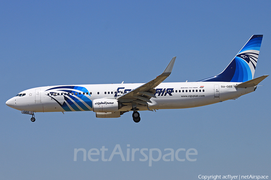 EgyptAir Boeing 737-866 (SU-GEE) | Photo 226926