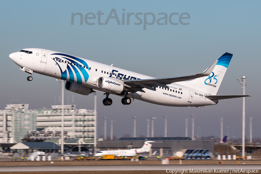 EgyptAir Boeing 737-866 (SU-GEH) | Photo 392480