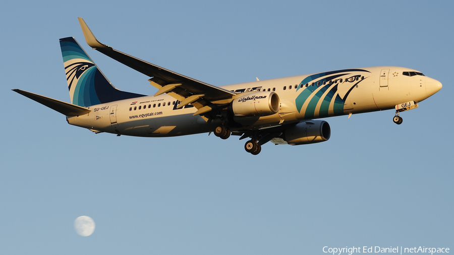 EgyptAir Boeing 737-866 (SU-GEJ) | Photo 252384