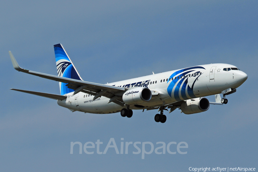 EgyptAir Boeing 737-866 (SU-GEJ) | Photo 398514