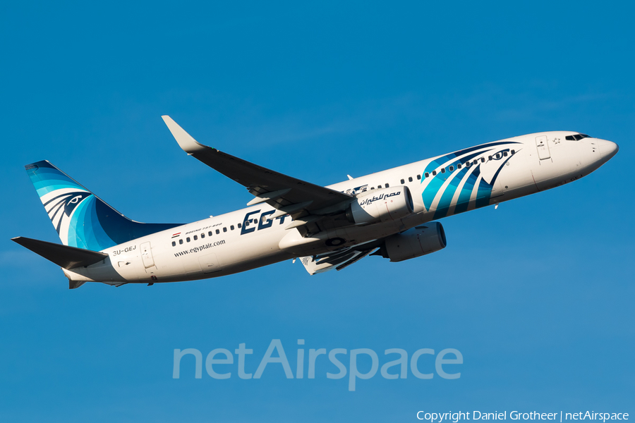 EgyptAir Boeing 737-866 (SU-GEJ) | Photo 288560