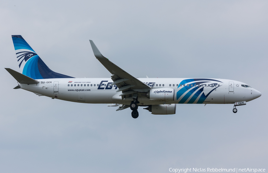 EgyptAir Boeing 737-866 (SU-GEK) | Photo 243275