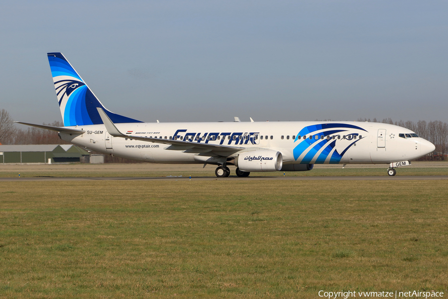 EgyptAir Boeing 737-866 (SU-GEM) | Photo 424324