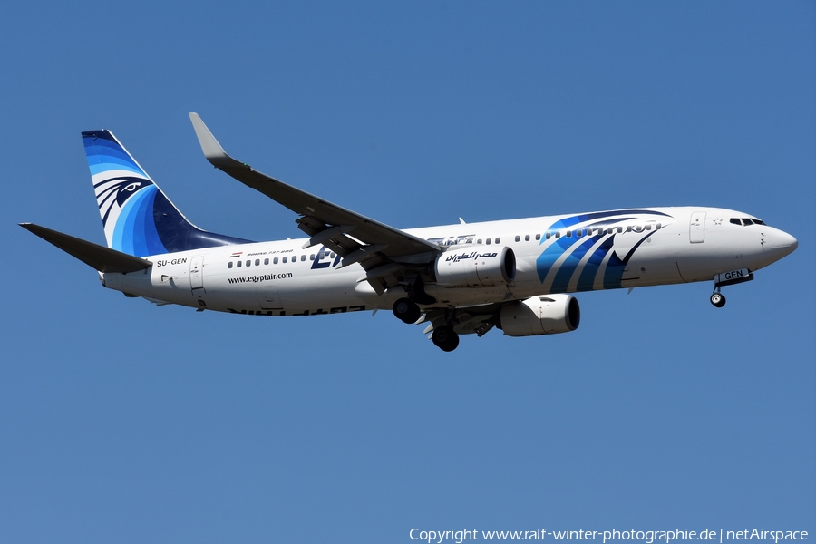 EgyptAir Boeing 737-866 (SU-GEN) | Photo 479055